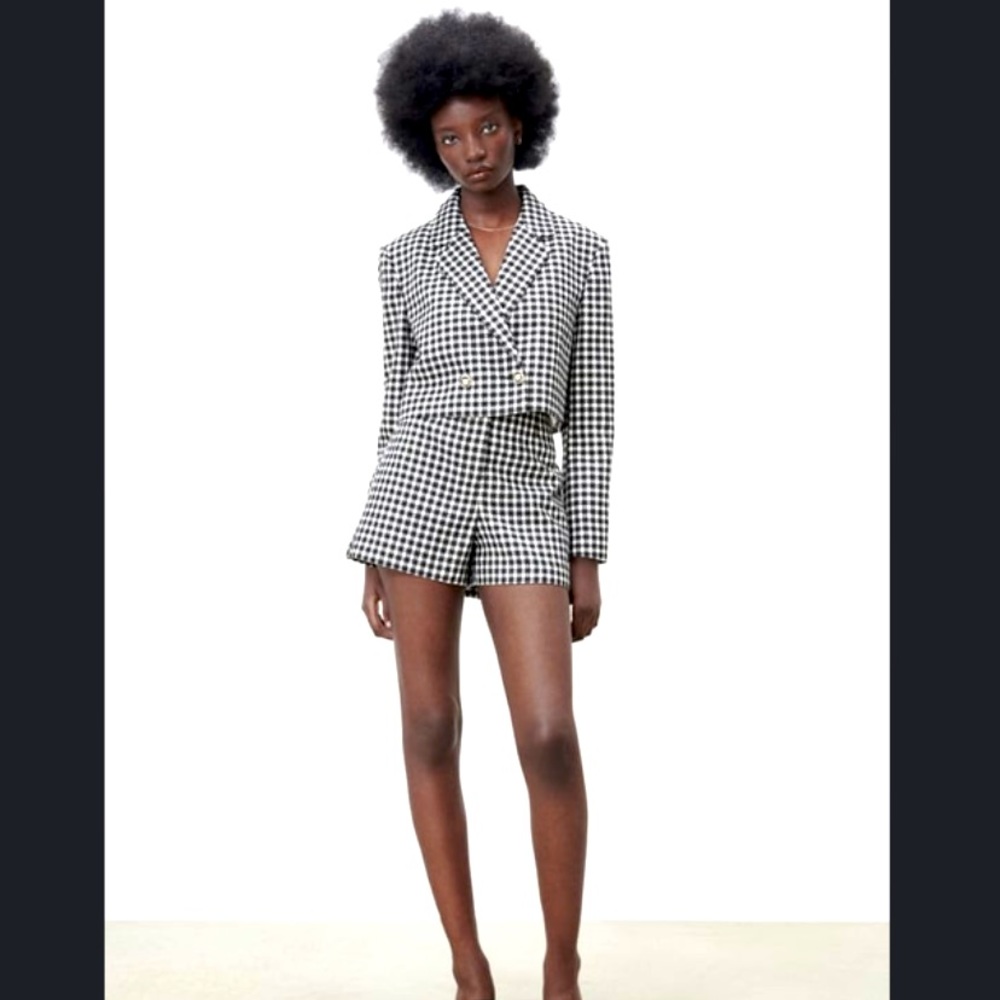 Textured Plaid Cropped Blazer
